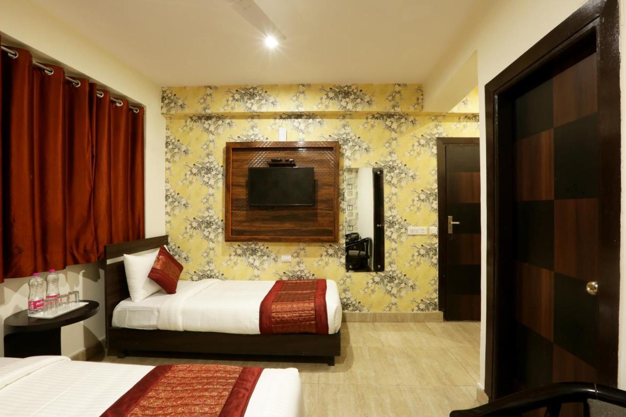 Hotel Edission View Neu-Delhi Exterior foto