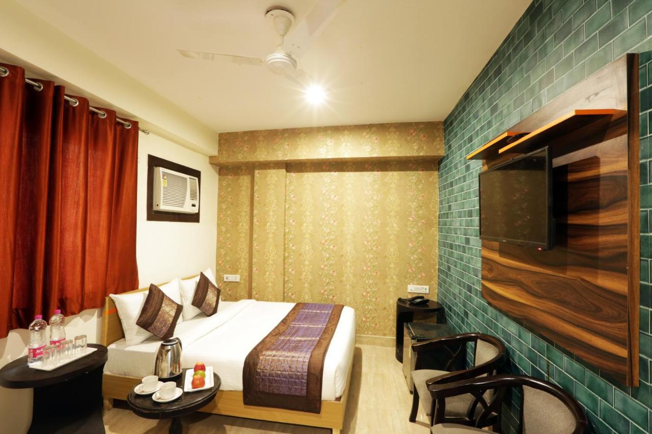 Hotel Edission View Neu-Delhi Exterior foto